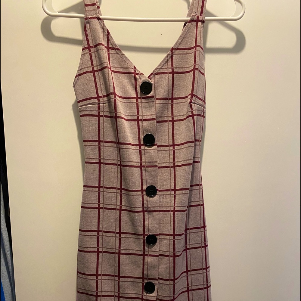 A Popular Basic Medium sized pink plaid buttoned up dress